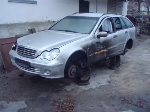 Mercedes-Benz C-203 2004 m., 2 nuotrauka