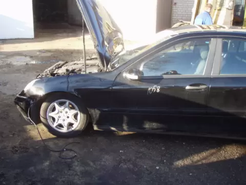 Mercedes-Benz C-203 2002 m., 2 nuotrauka