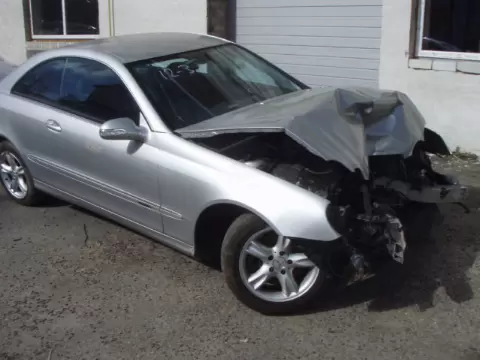 Mercedes-Benz CLK-209 2003 m.