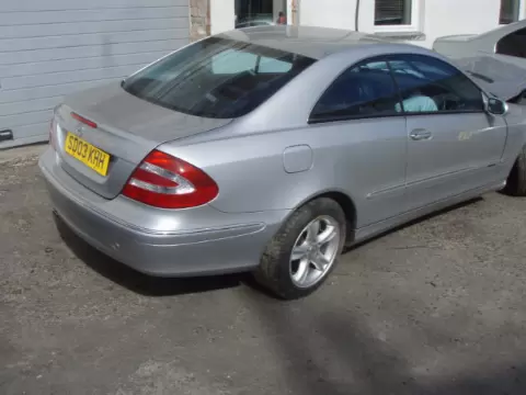 Mercedes-Benz CLK-209 2003 m., 2 nuotrauka