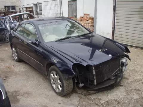 Mercedes-Benz CLK-209 2003 m., 2 nuotrauka