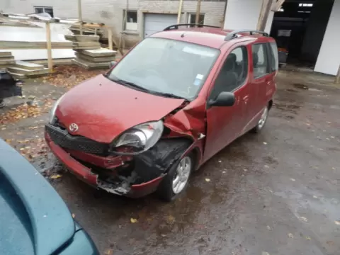 Toyota Yaris verso 2002 m.