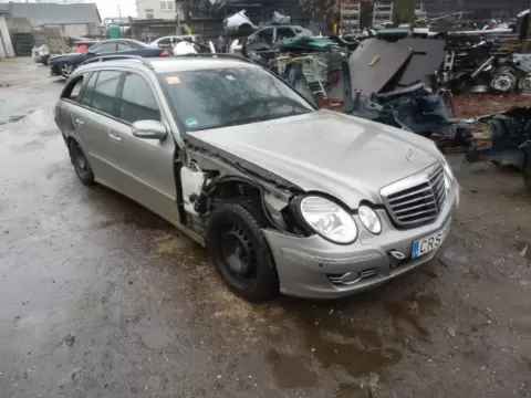 Mercedes-Benz E-211 2005 m.