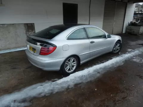 Mercedes-Benz CLC-203 Sport coupe 2001 m., 2 nuotrauka