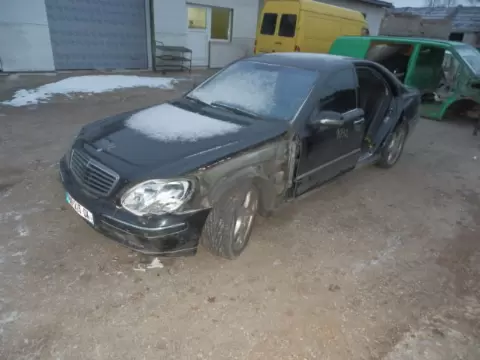 Mercedes-Benz S-220 2001 m.