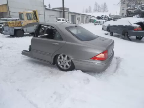 Mercedes-Benz S-220 2004 m.