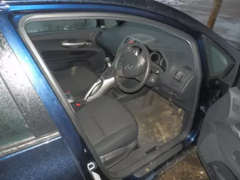 Toyota Auris 2009 m., 2 nuotrauka