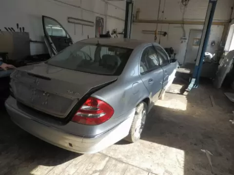 Mercedes-Benz E-211 2005 m.
