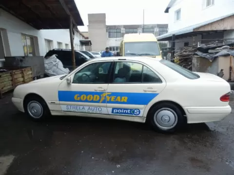 Mercedes-Benz E-210 2002 m., 9 nuotrauka
