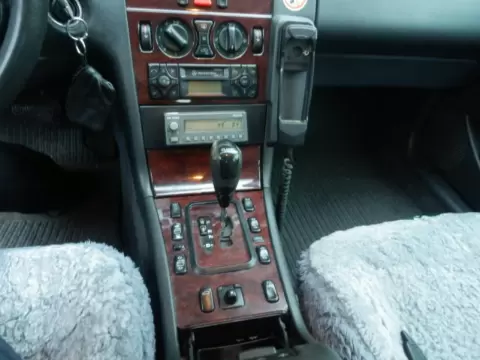 Mercedes-Benz E-210 2002 m., 8 nuotrauka
