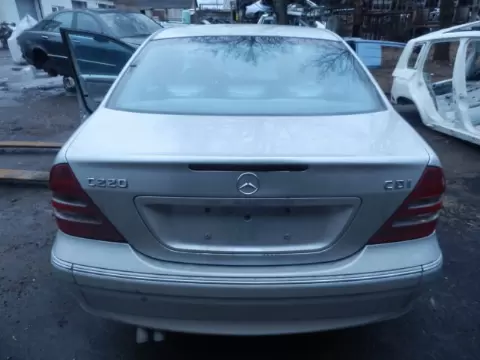 Mercedes-Benz C-203 2001 m., 2 nuotrauka
