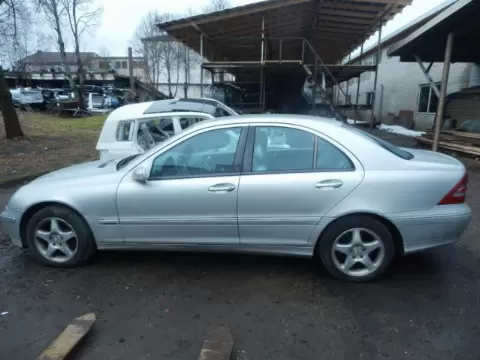 Mercedes-Benz C-203 2001 m., 6 nuotrauka