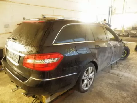 Mercedes-Benz E-212 2009 m., 2 nuotrauka