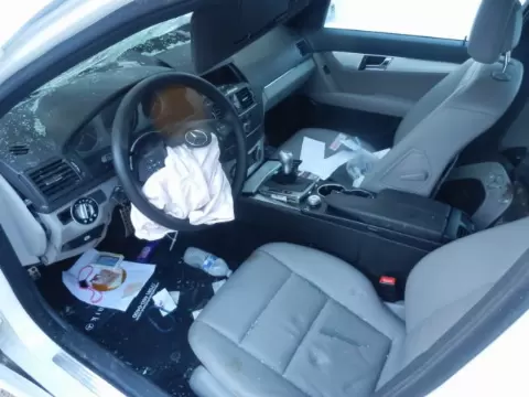 Mercedes-Benz C-204 2008 m., 4 nuotrauka