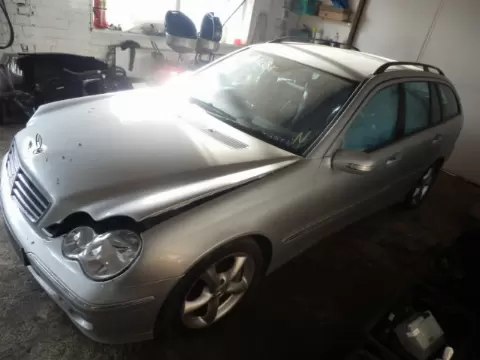 Mercedes-Benz C-203 2005 m., 8 nuotrauka
