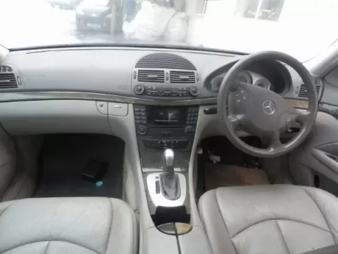 Mercedes-Benz E-211 2003 m., 4 nuotrauka