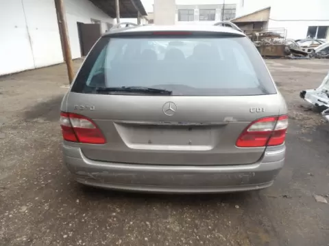 Mercedes-Benz E-211 2004 m., 5 nuotrauka