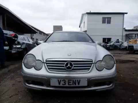 Mercedes-Benz CLC-203 Sport coupe 2001 m.