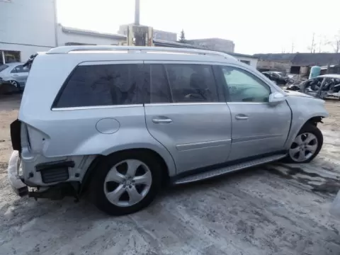 Mercedes-Benz GL 2010 m., 7 nuotrauka