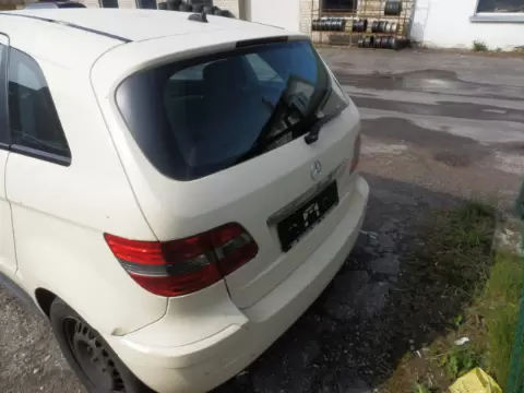 Mercedes-Benz B-245 2007 m., 2 nuotrauka