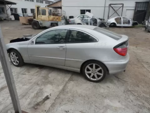 Mercedes-Benz CLC-203 Sport coupe 2002 m., 3 nuotrauka