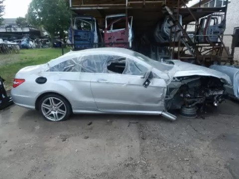 Mercedes-Benz E-207 coupe 2012 m., 4 nuotrauka