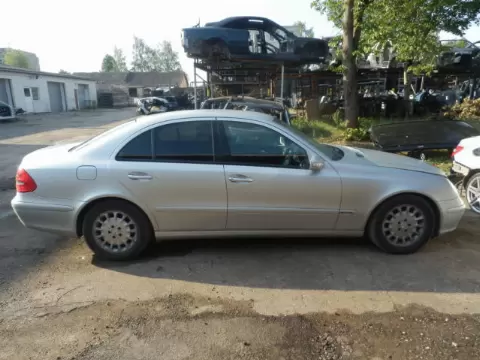 Mercedes-Benz E-211 2003 m., 4 nuotrauka