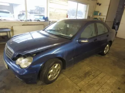 Mercedes-Benz C-203 2002 m., 4 nuotrauka