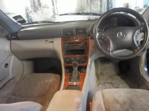 Mercedes-Benz C-203 2002 m., 8 nuotrauka