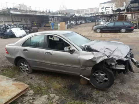 Mercedes-Benz C-203 2003 m., 2 nuotrauka