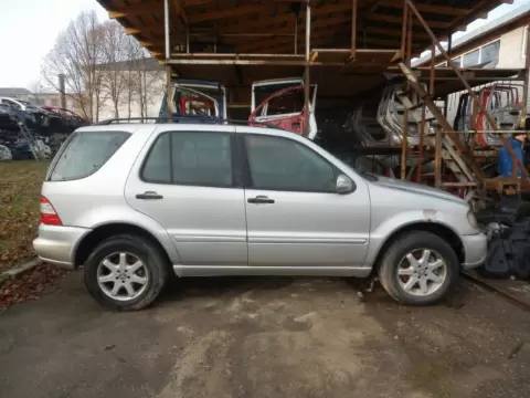 Mercedes-Benz ML-163 2003 m., 4 nuotrauka