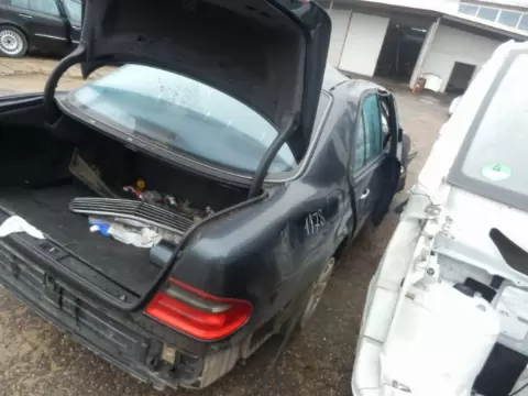 Mercedes-Benz E-210 2001 m., 7 nuotrauka