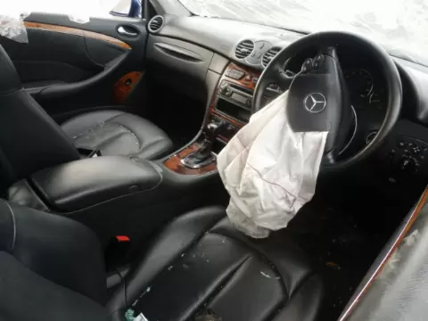 Mercedes-Benz CLK-209 2003 m., 6 nuotrauka