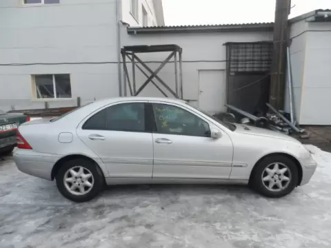 Mercedes-Benz C-203 2003 m., 4 nuotrauka