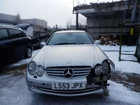 Mercedes-Benz CLK-209 2003 m., 4 nuotrauka