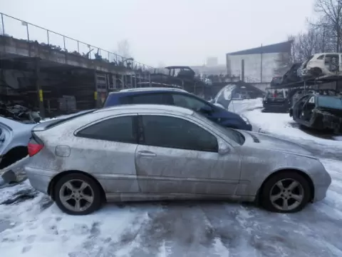 Mercedes-Benz CLC-203 Sport coupe 2003 m., 2 nuotrauka
