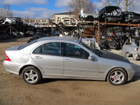 Mercedes-Benz C-203 2002 m., 7 nuotrauka