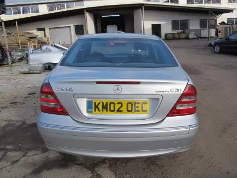 Mercedes-Benz C-203 2002 m.