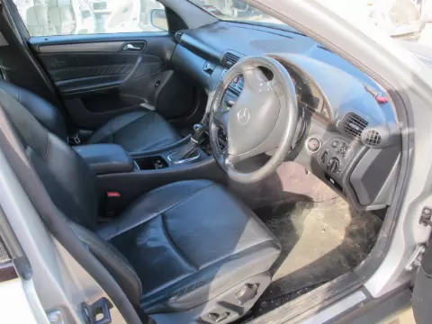 Mercedes-Benz C-203 2002 m., 6 nuotrauka