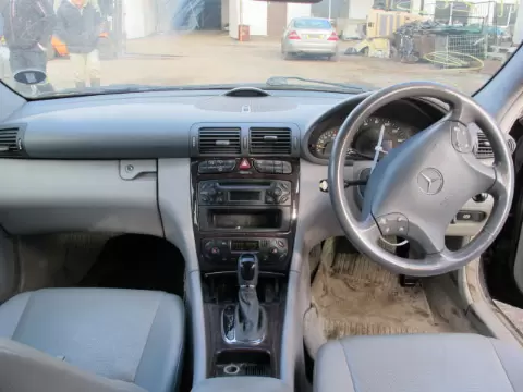 Mercedes-Benz C-203 2002 m., 6 nuotrauka