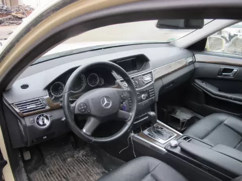 Mercedes-Benz E-212 2010 m., 3 nuotrauka