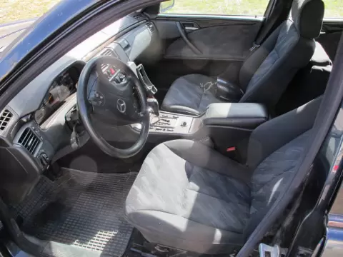 Mercedes-Benz E-210 1999 m., 6 nuotrauka