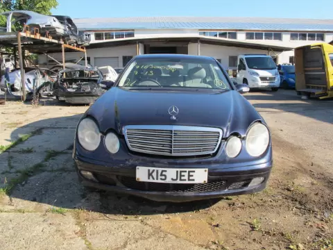 Mercedes-Benz E-211 2003 m.