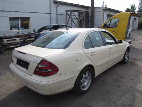 Mercedes-Benz E-211 2004 m., 6 nuotrauka