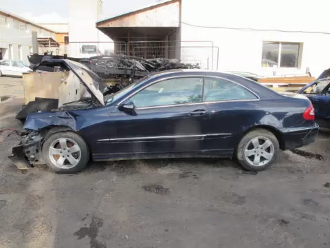 Mercedes-Benz CLK-209 2003 m., 4 nuotrauka