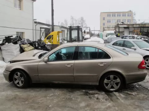 Mercedes-Benz E-211 2003 m., 2 nuotrauka