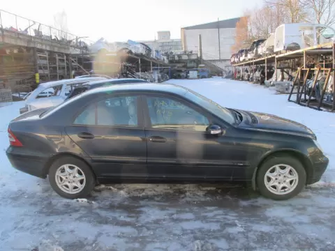 Mercedes-Benz C-203 2003 m., 4 nuotrauka