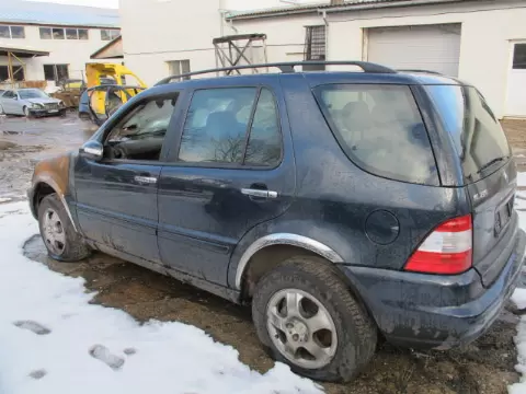 Mercedes-Benz ML-163 2003 m., 4 nuotrauka