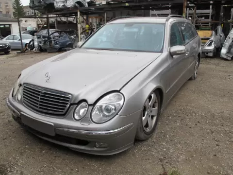 Mercedes-Benz E-211 2003 m., 8 nuotrauka