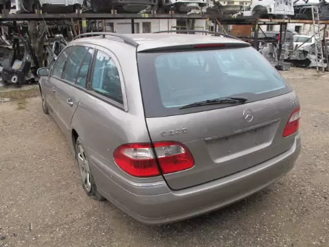 Mercedes-Benz E-211 2003 m., 10 nuotrauka